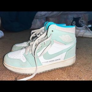MAKE OFFERS! Jordan 1 Turbo greens!